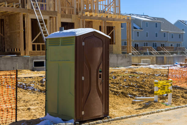 Portable Toilet Options We Offer in Oakes, ND